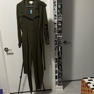 Elegant Dark Green Women's Jumpsuit